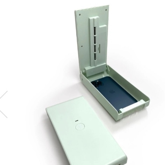 Tech Candy Portable UV Sanitizing Box NWT!! - Picture 2 of 10